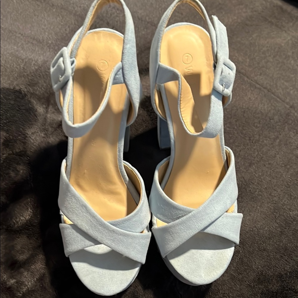 DIVA Lounge Sky Blue Crisscross Sandals